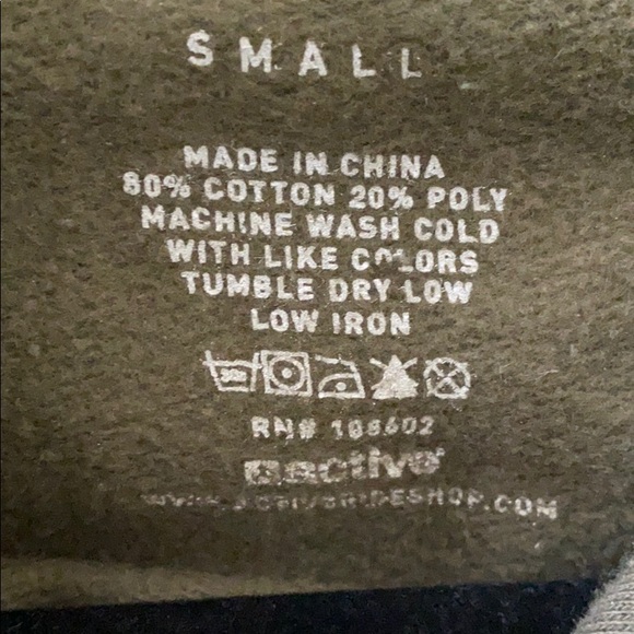 Active Basic Hoodie Camo Size Small - Picture 6 of 6